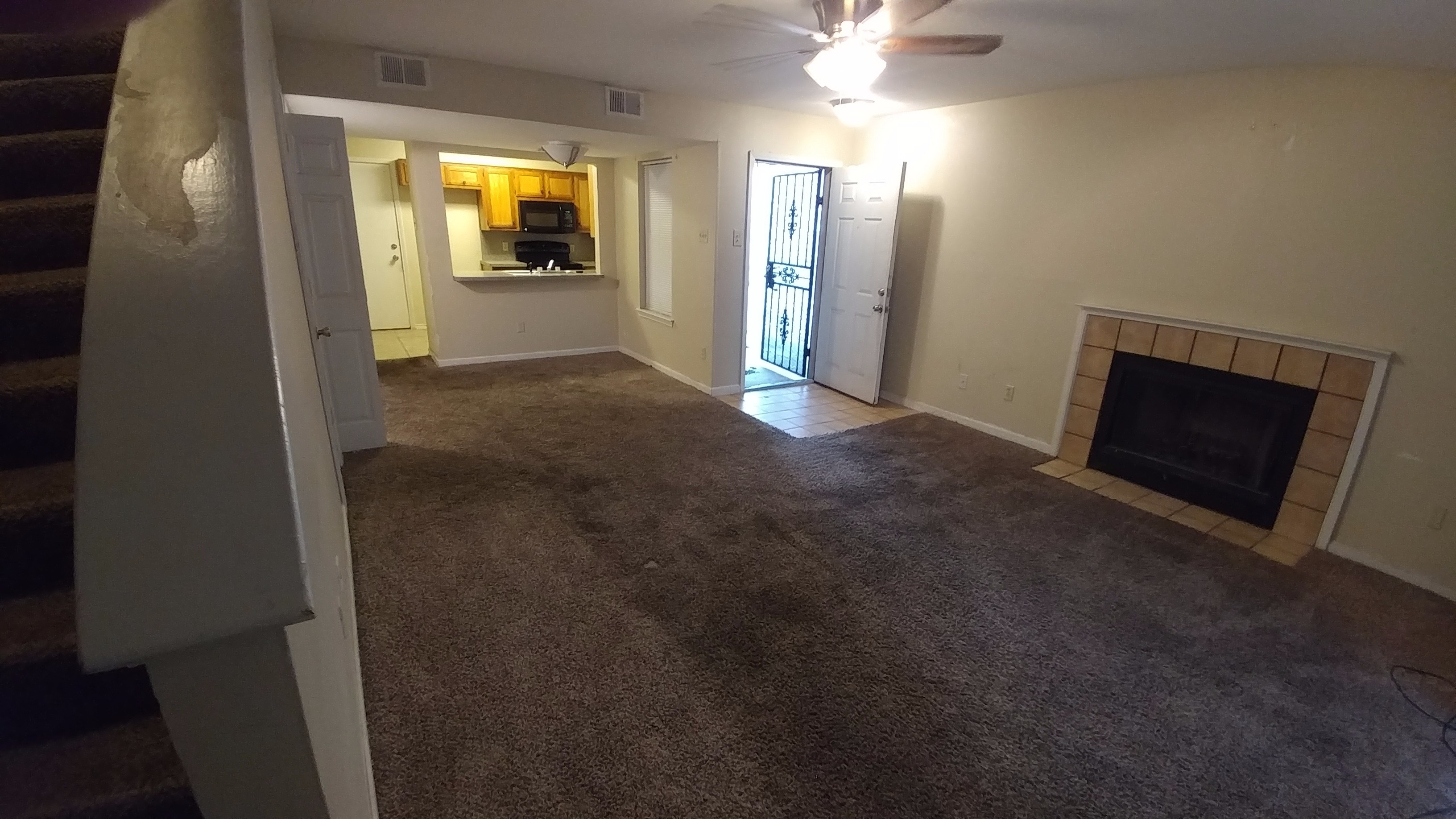 A&R Texas Properties LLC 1523 SUNRISE LN HOUSE DUNCANVILLE TX 75137 Bob.ai.