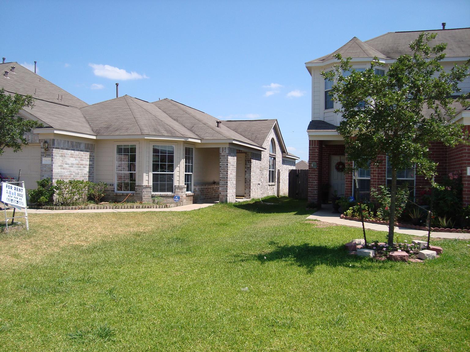 BROOK VILLAGE ROAD 19439 BROOK VILLAGE ROAD HOUSTON TX 77083 Bob.ai.