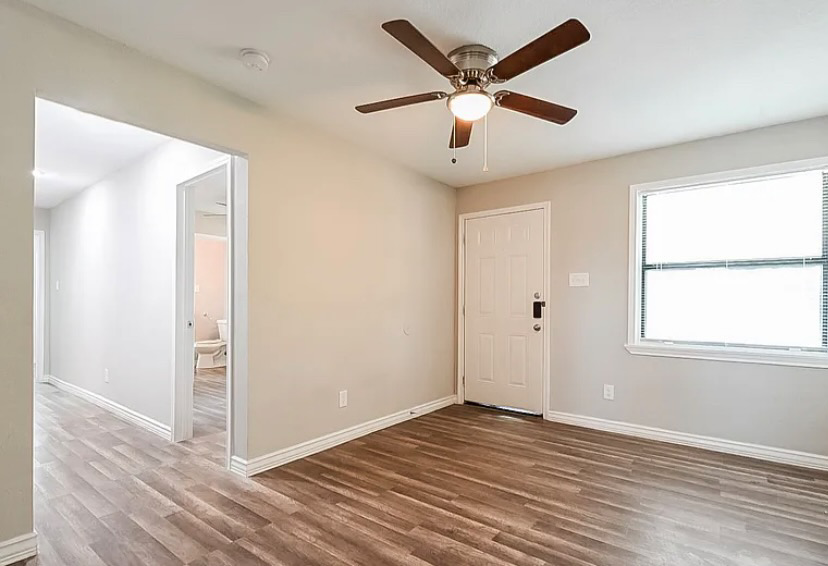 Single Family Home For Rent 2403 EL CAPITAN DRIVE DALLAS TX 75228