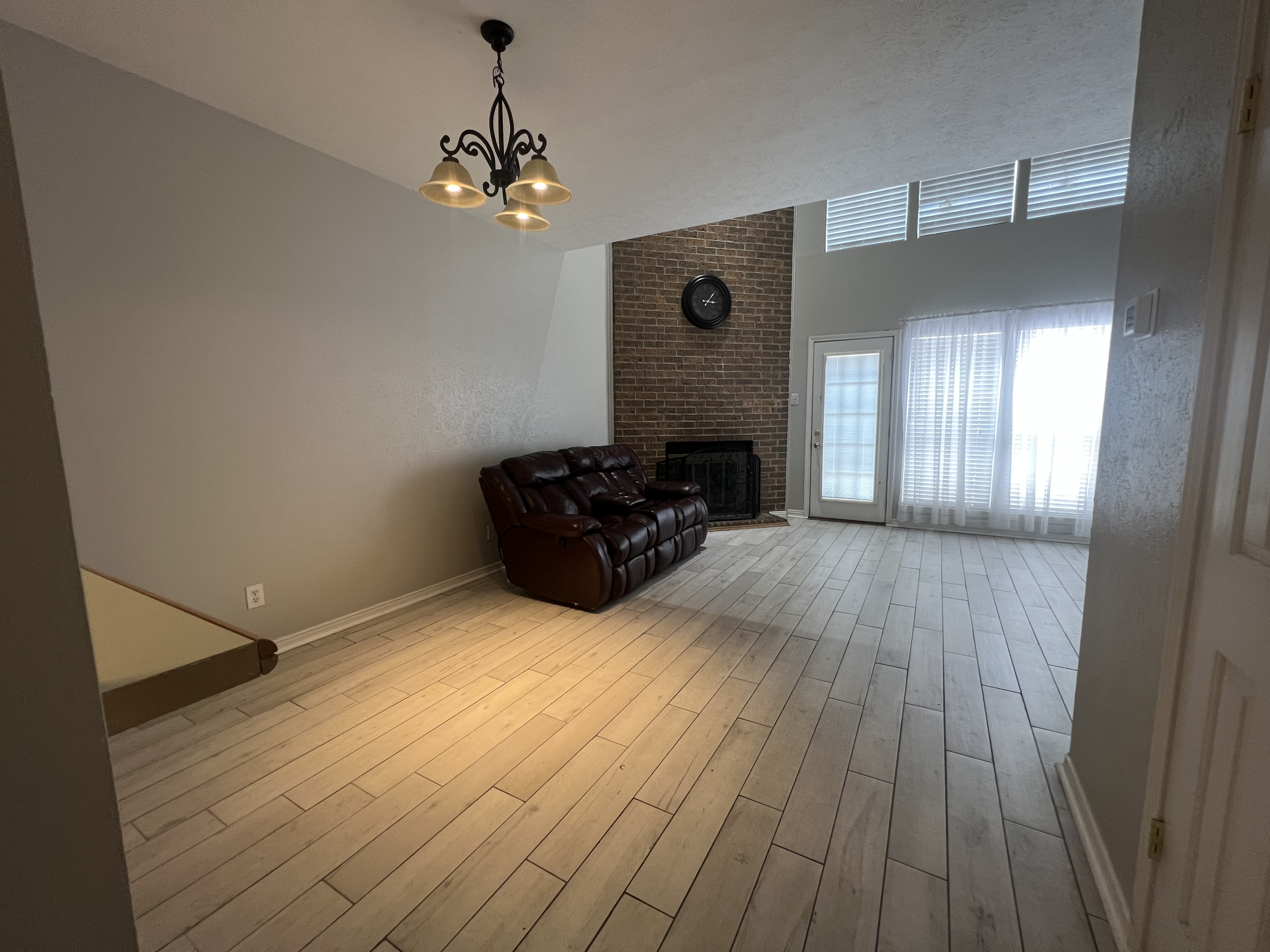 Tranquil Condo in the heart of North Dallas 9910 ROYAL LANE 1205