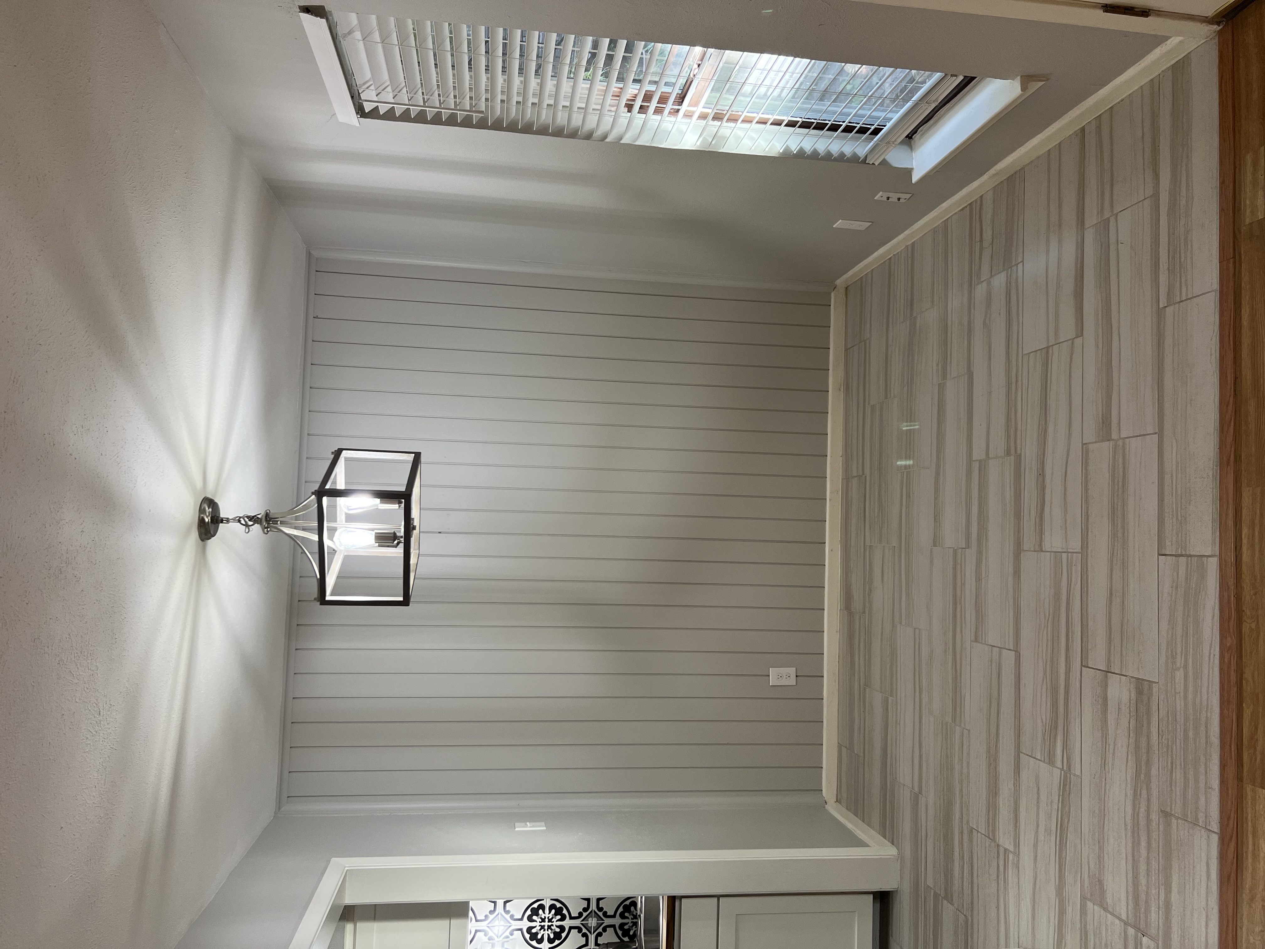 Stone Throw - 4239 MCKINNEY AVENUE 110 DALLAS TX 75205 | Bob.ai.
